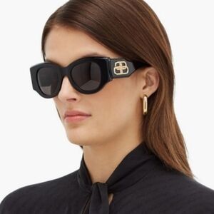 Stylish Black Sunglasses